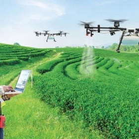 Công nghệ drone trong lĩnh vực nông nghiệp: tái định hình lợi nhuận và mặt bằng thu nhập ngành.